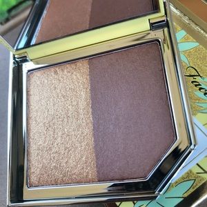 Too Faced Pineapple Paradise Bronzer & Highlighter